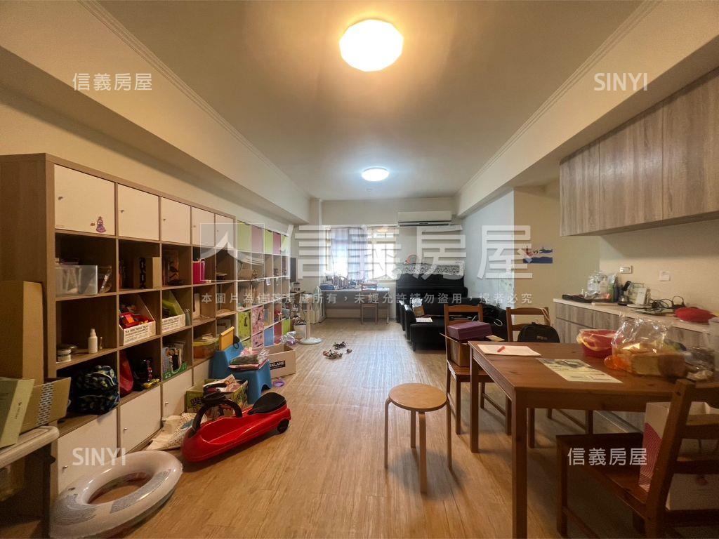 空三Ａ區４房露臺戶房屋室內格局與周邊環境