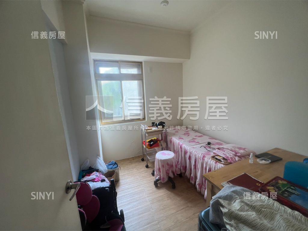 空三Ａ區４房露臺戶房屋室內格局與周邊環境