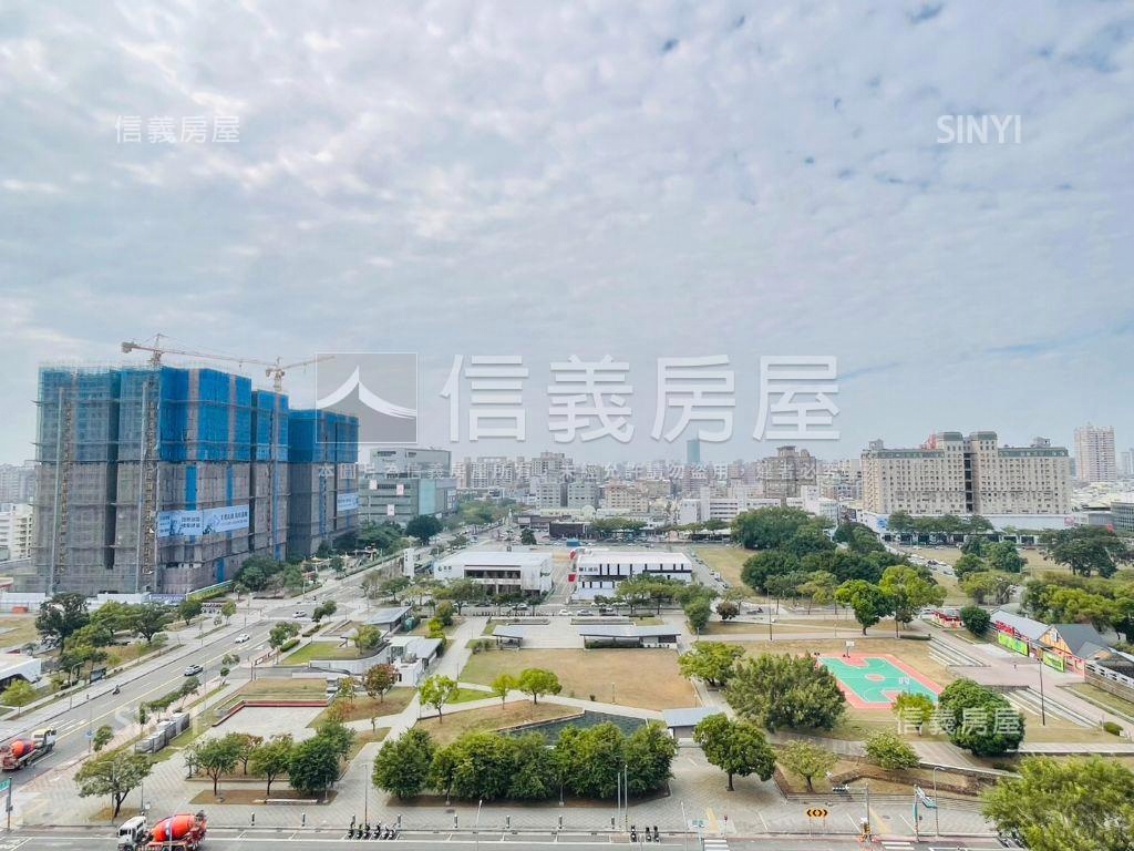 世界巨星高質感三房平車房屋室內格局與周邊環境