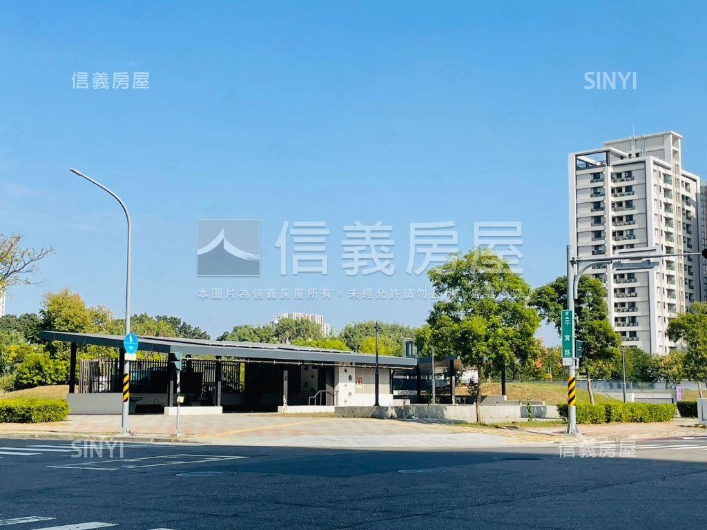 世界巨星高質感三房平車房屋室內格局與周邊環境