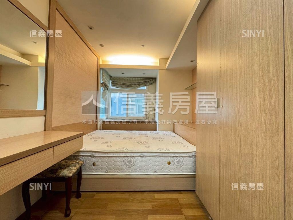 優質摩天鎮套房房屋室內格局與周邊環境