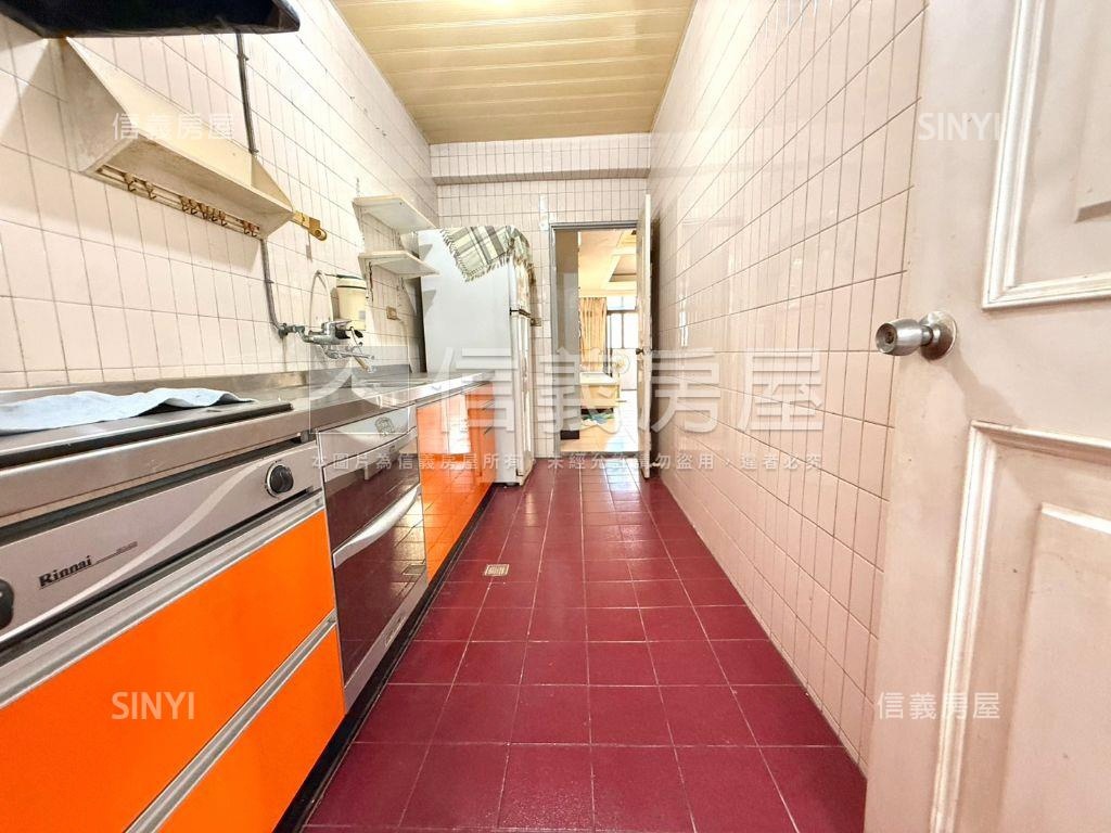 板橋車站府中捷運雙城美屋房屋室內格局與周邊環境