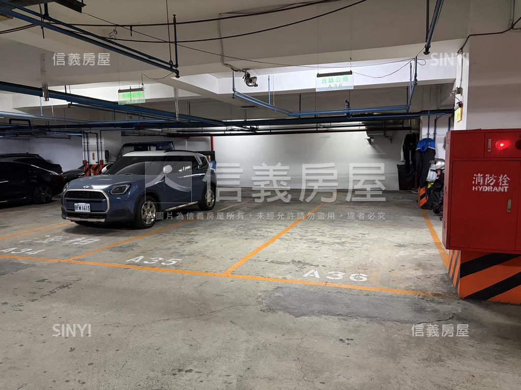 阿姆斯壯邊間採光辦公室房屋室內格局與周邊環境