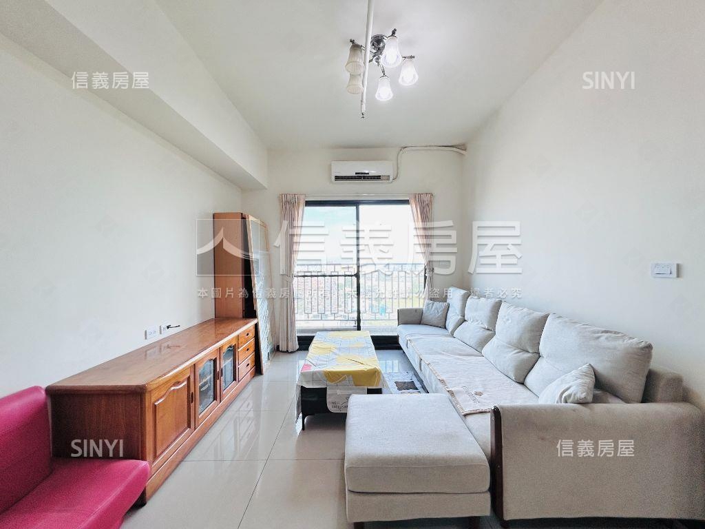 閱讀萊茵兩房平面車位房屋室內格局與周邊環境