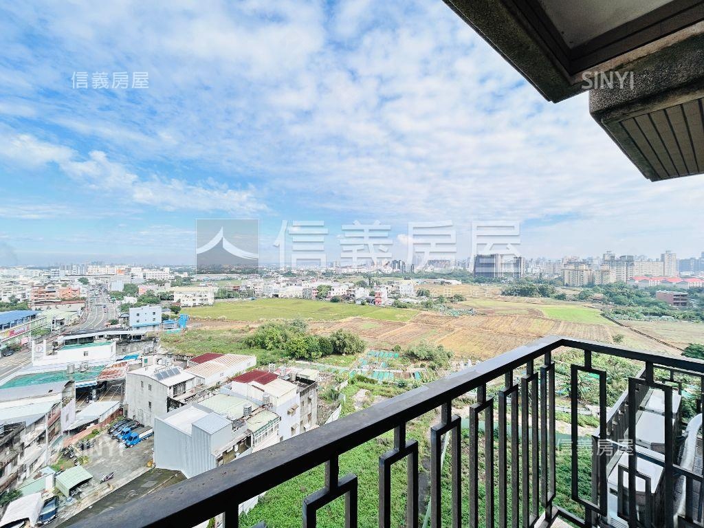 閱讀萊茵兩房平面車位房屋室內格局與周邊環境