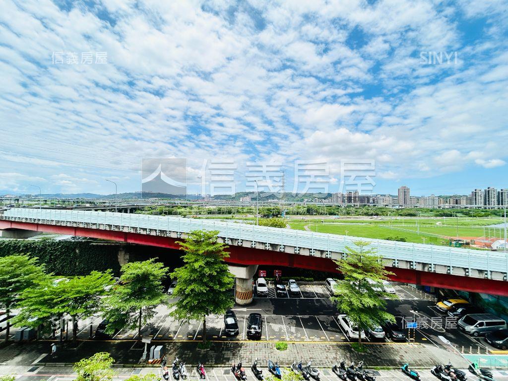 專任環堤優質景觀魔術空間房屋室內格局與周邊環境
