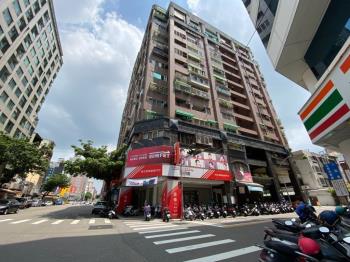 正東興路黃金大角店