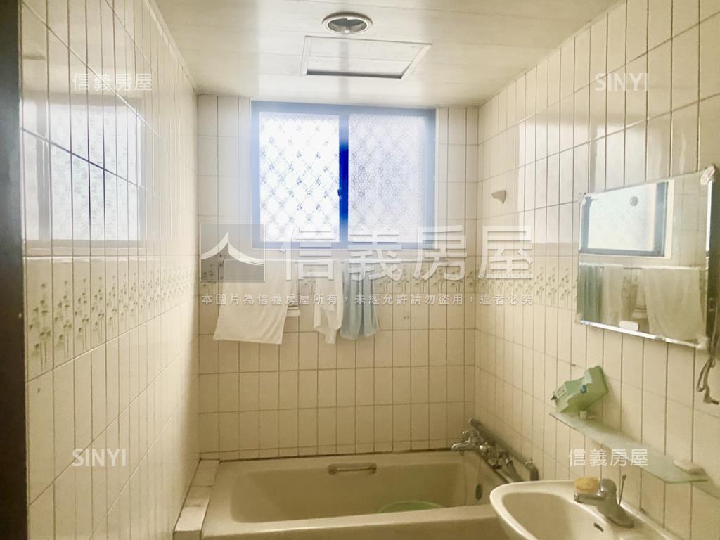 中平路靜巷便利４房公寓房屋室內格局與周邊環境