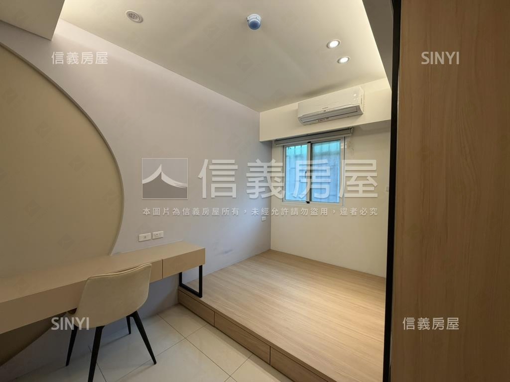 近新光三越四房平車房屋室內格局與周邊環境