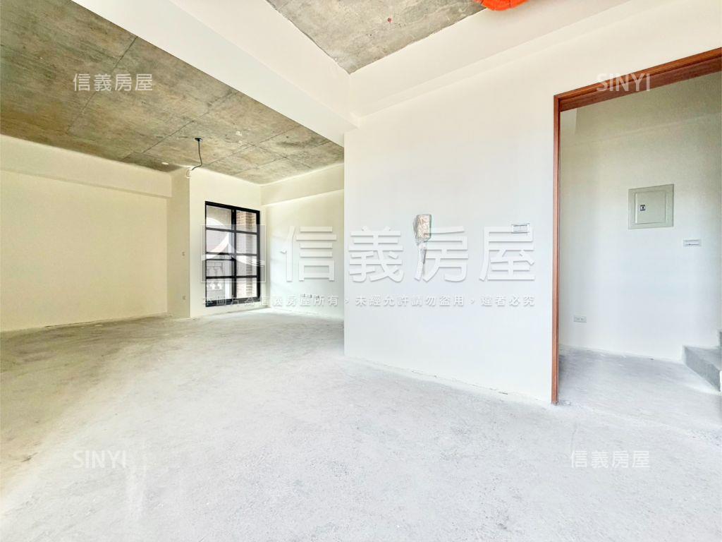 八擴大地坪電梯別墅房屋室內格局與周邊環境