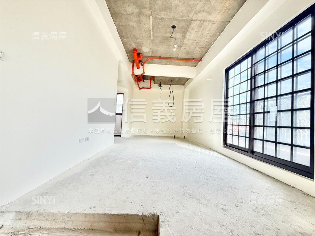 八擴大地坪電梯別墅房屋室內格局與周邊環境