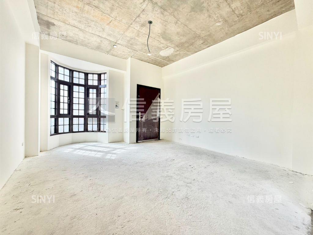 八擴大地坪電梯別墅房屋室內格局與周邊環境