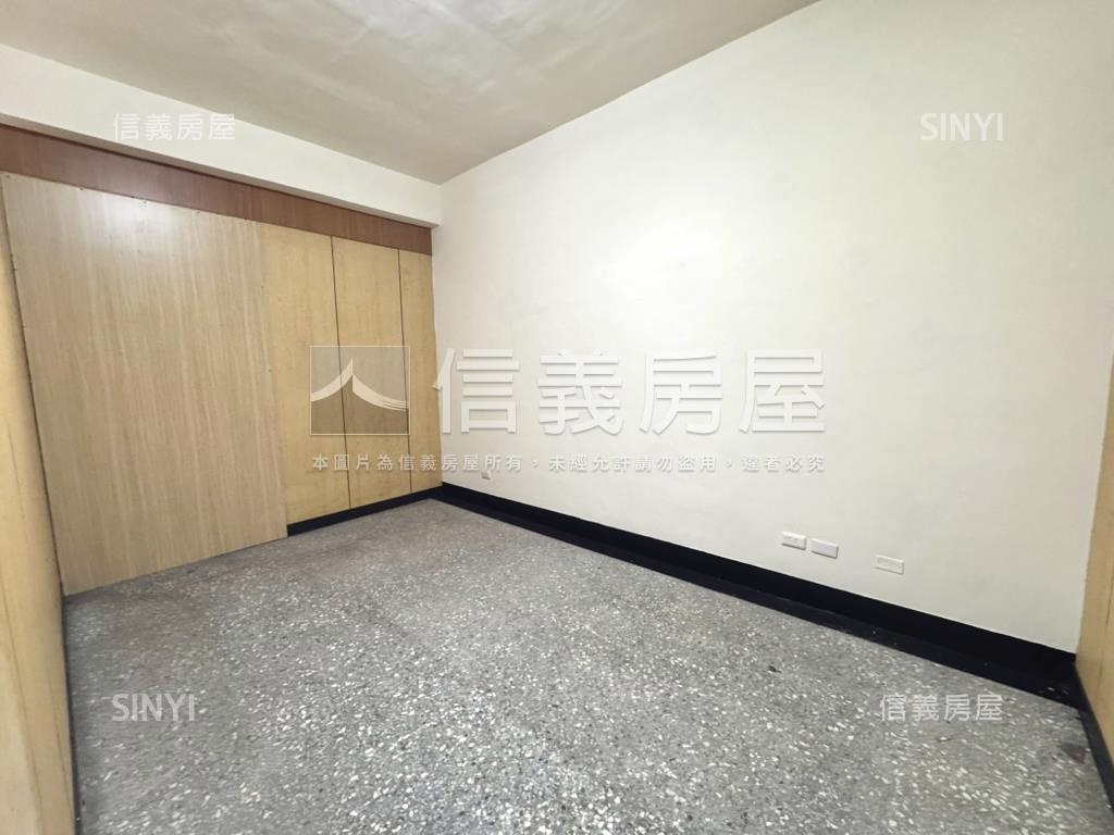 正義商圈文山正路騎樓美透房屋室內格局與周邊環境