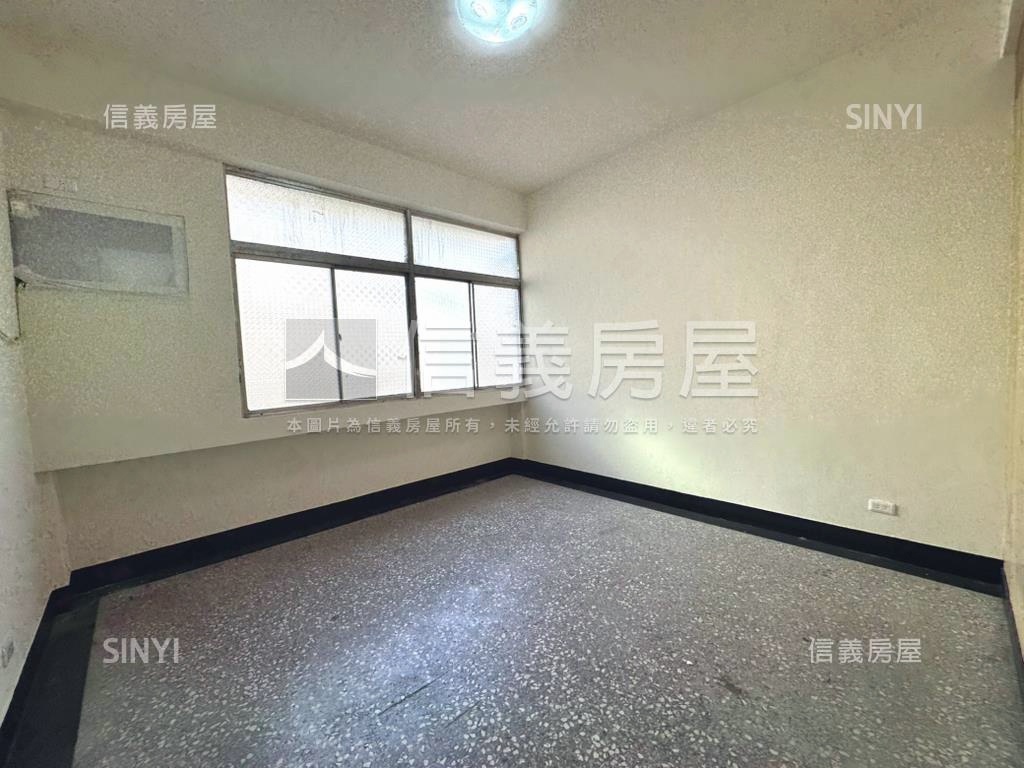 正義商圈文山正路騎樓美透房屋室內格局與周邊環境