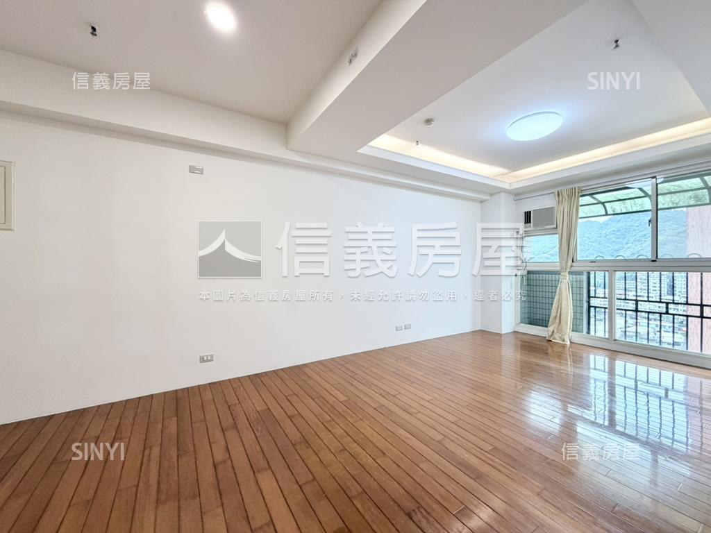 鮮境３房宅＋坡平邊間車位房屋室內格局與周邊環境