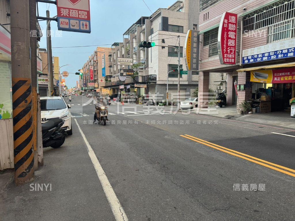 近市政段正路面金店面房屋室內格局與周邊環境