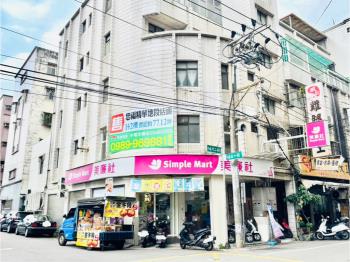 １＋２樓醒目三角窗金店面