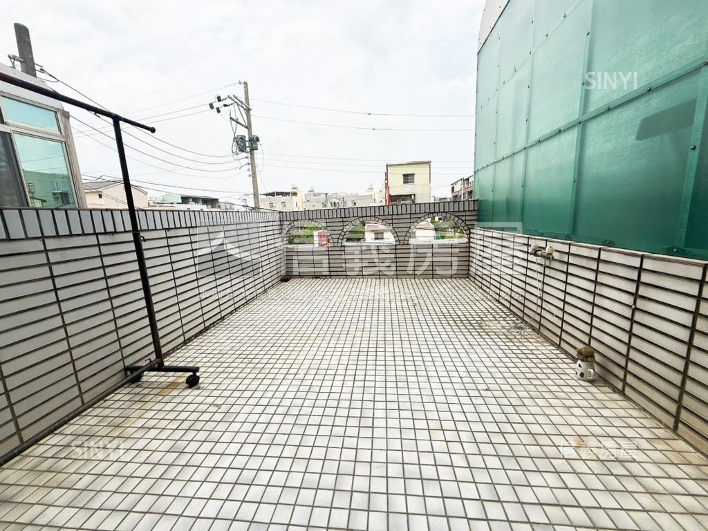 【大灣】臨路寬孝親車墅房屋室內格局與周邊環境