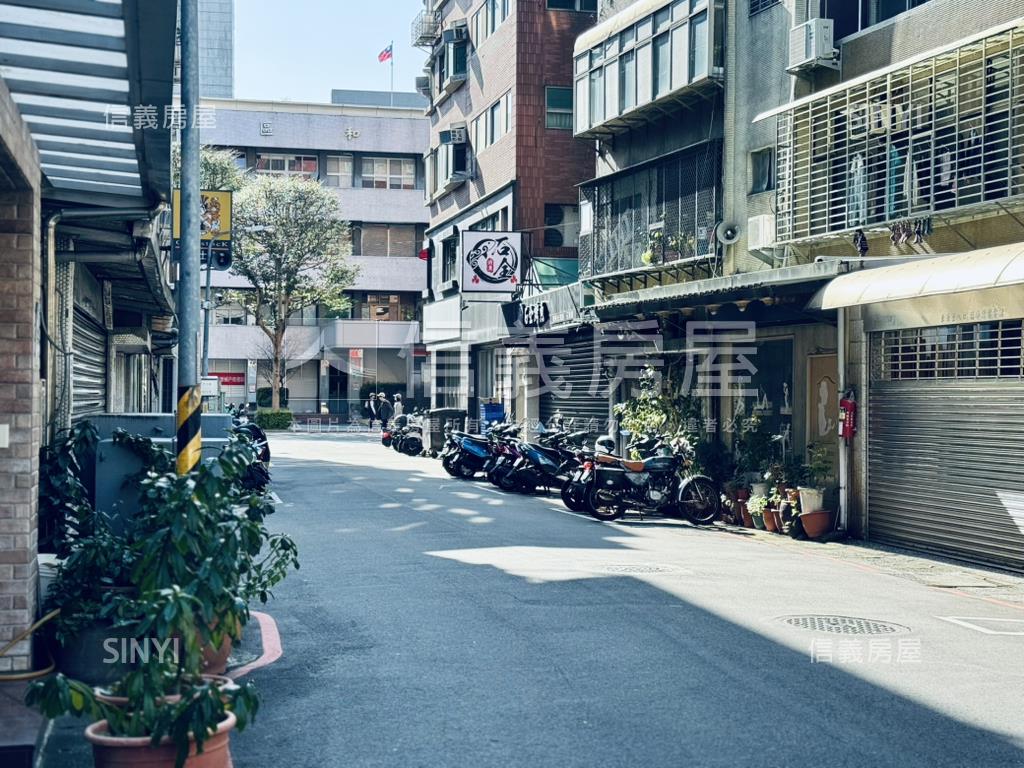 區公所竹林三樓美宅房屋室內格局與周邊環境