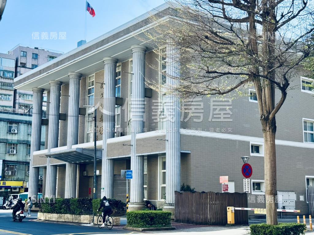 區公所竹林三樓美宅房屋室內格局與周邊環境