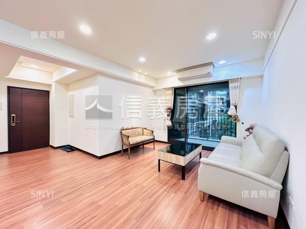 龍安★中路御品面中庭三房房屋室內格局與周邊環境