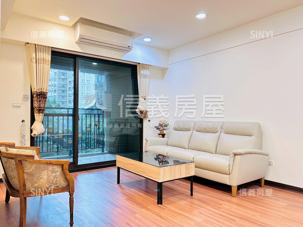 龍安★中路御品面中庭三房房屋室內格局與周邊環境