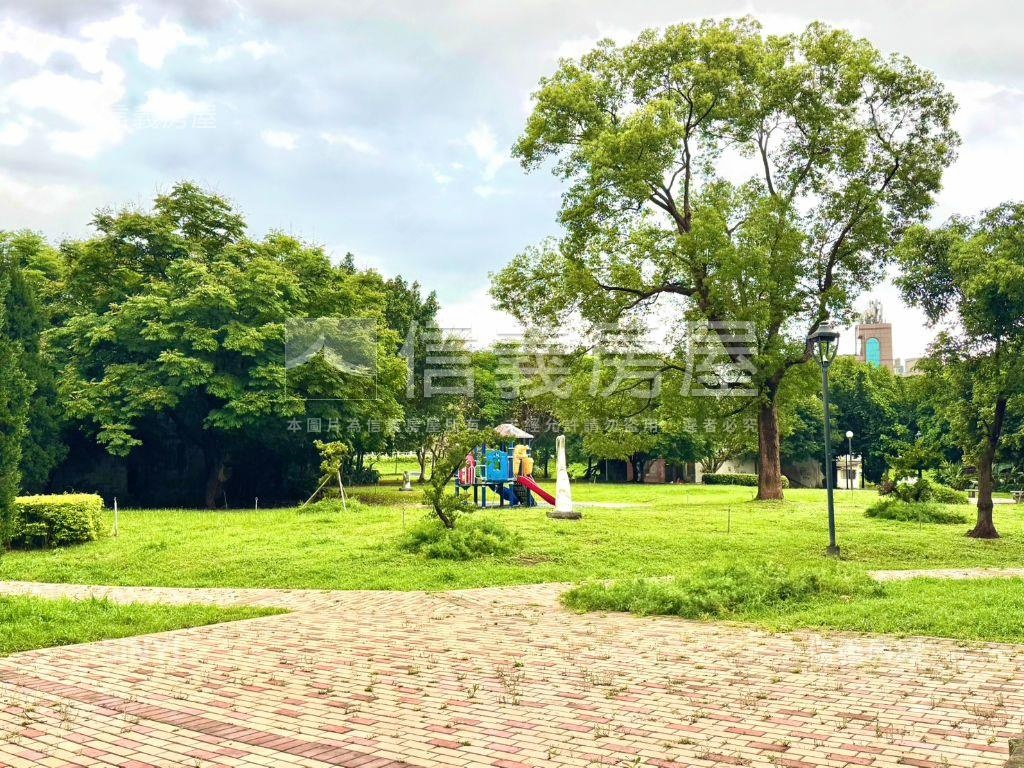 專任榮華特區方正美廈房屋室內格局與周邊環境