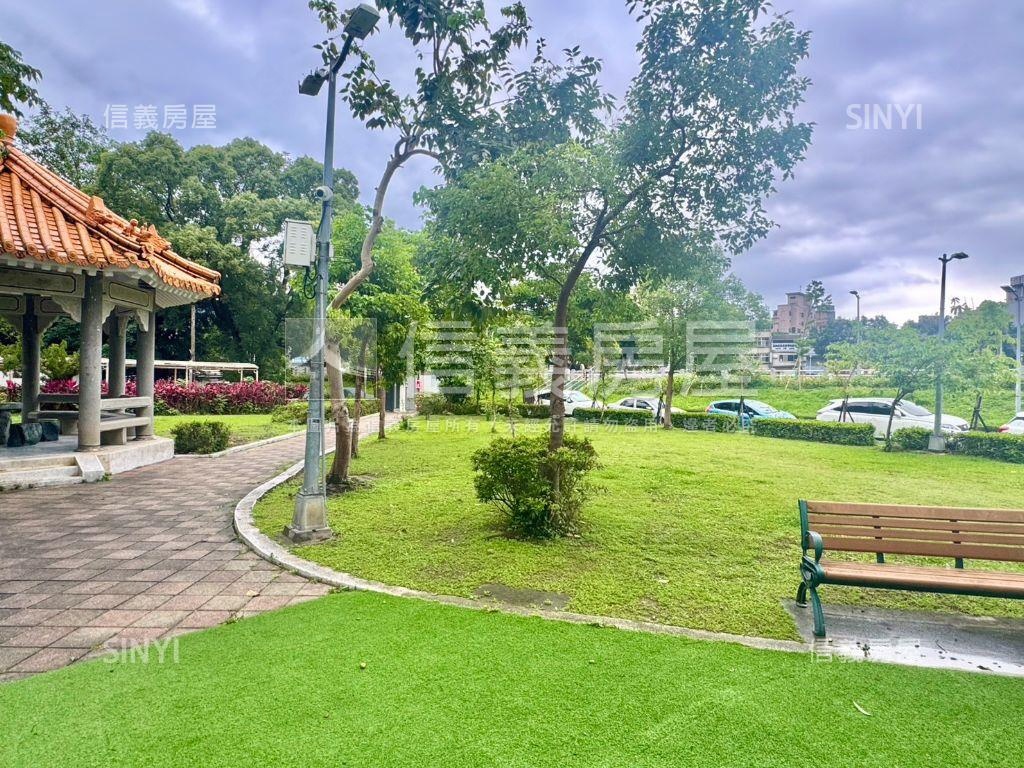 專任榮華特區方正美廈房屋室內格局與周邊環境
