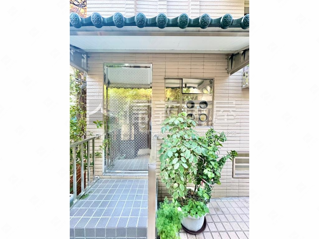 大屯路一樓公寓房屋室內格局與周邊環境