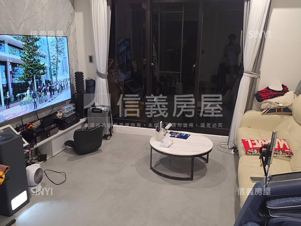 亞果高樓層四房平車房屋室內格局與周邊環境