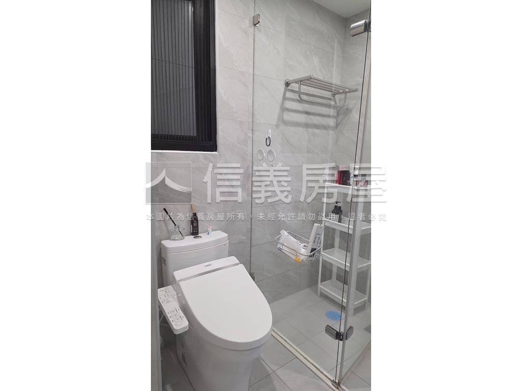 亞果高樓層四房平車房屋室內格局與周邊環境