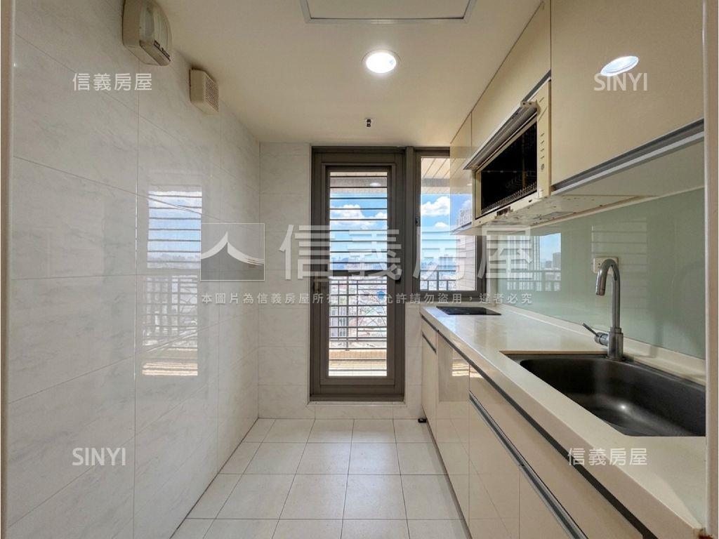 頂溪千金後棟景觀１０１房屋室內格局與周邊環境