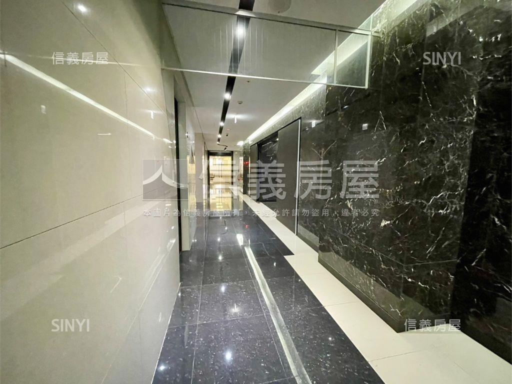 七期市政廣場質感商辦房屋室內格局與周邊環境