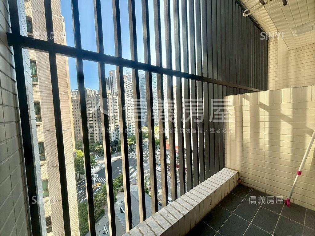 美術館裝潢美屋房屋室內格局與周邊環境