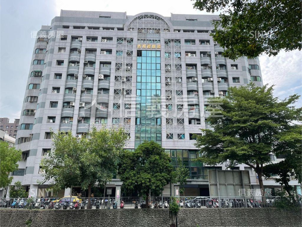 西區河畔旁電梯套房房屋室內格局與周邊環境