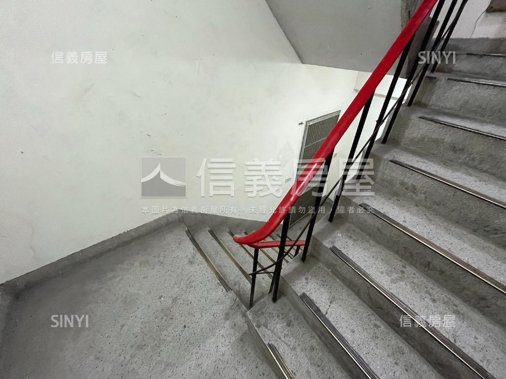 立人高中低總價三樓公寓房屋室內格局與周邊環境