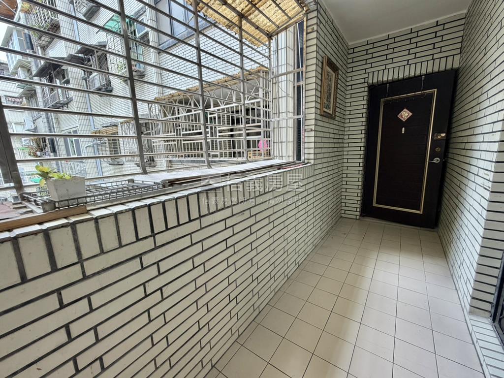 自立路公寓三樓房屋室內格局與周邊環境
