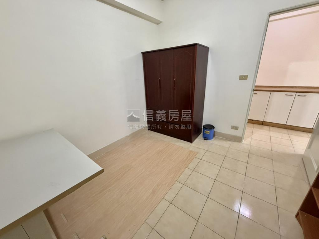 自立路公寓三樓房屋室內格局與周邊環境
