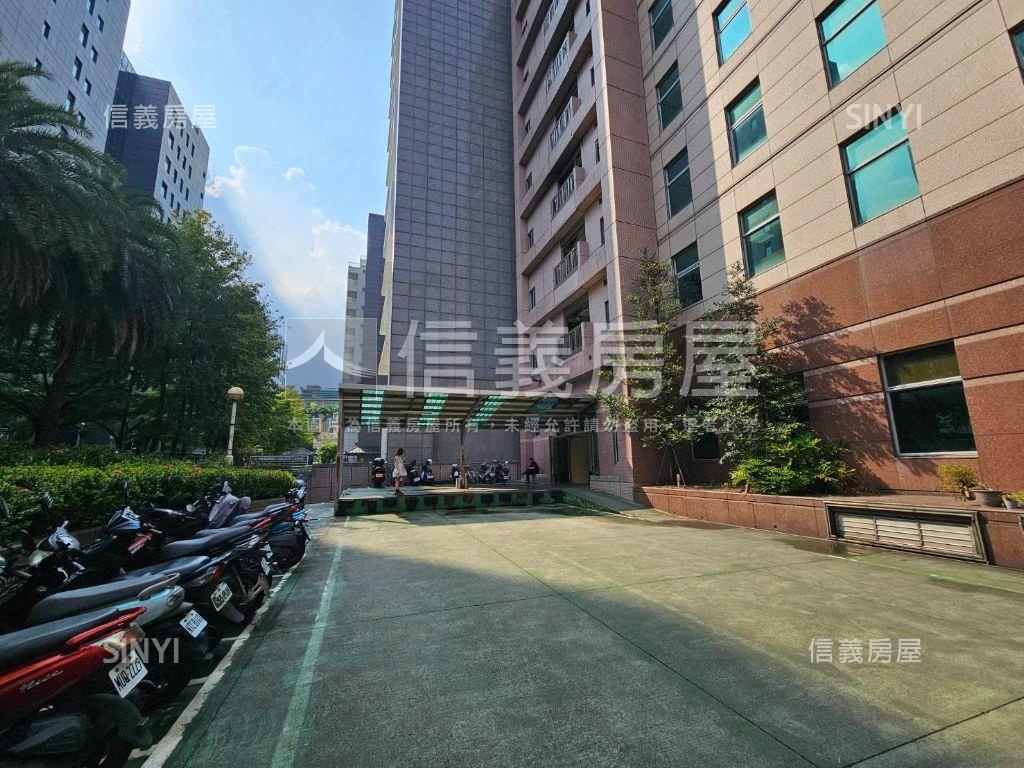 愛丁堡５米５邊間店辦房屋室內格局與周邊環境