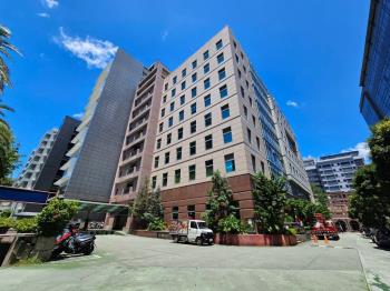 愛丁堡５米５邊間店辦