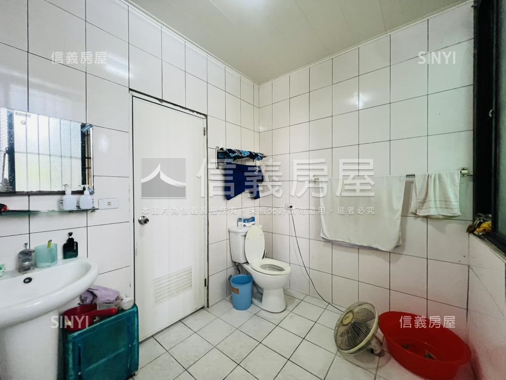 大地坪獨棟透天房屋室內格局與周邊環境