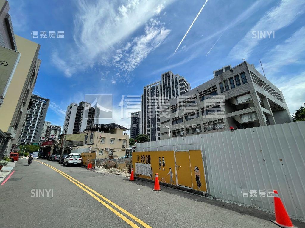 逢甲商圈伍唐淳謙２房房屋室內格局與周邊環境