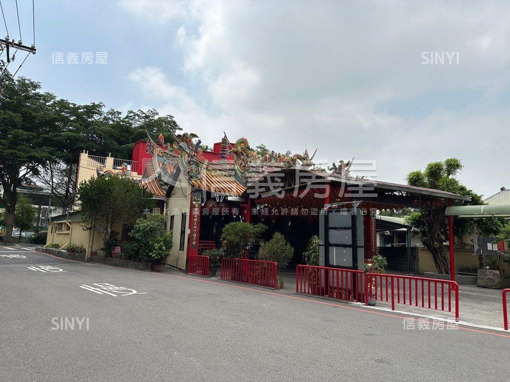 逢甲商圈伍唐淳謙２房房屋室內格局與周邊環境