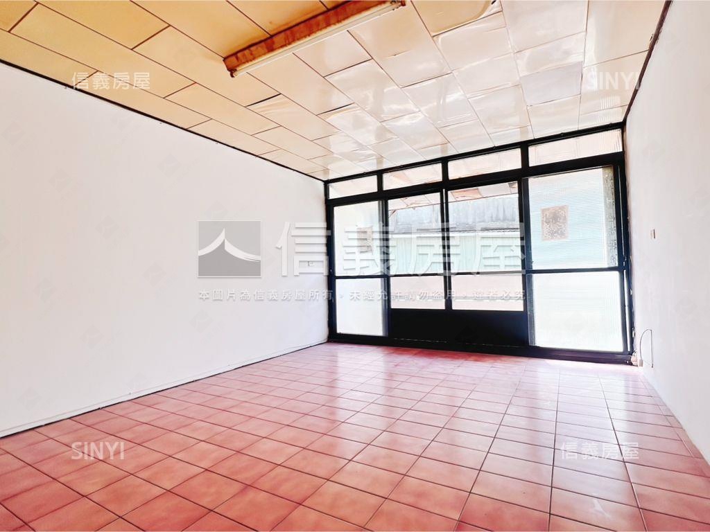 稀有好便利透天近水湳市場房屋室內格局與周邊環境