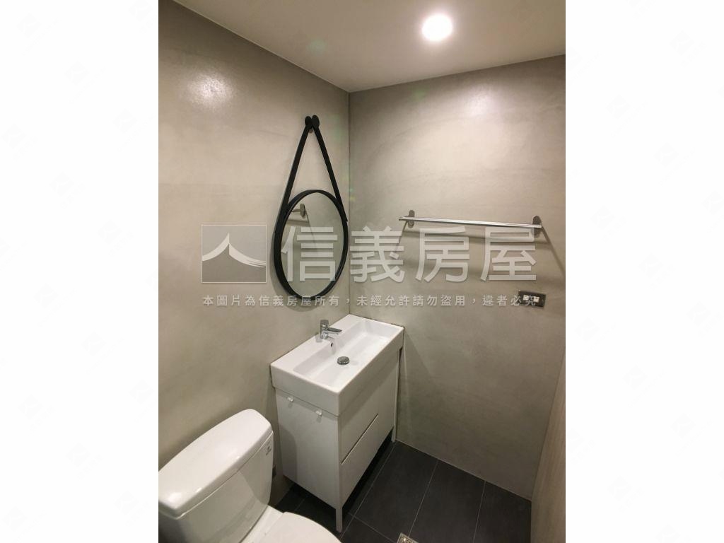 容邑ＰＡＲＫ稀有面校園房屋室內格局與周邊環境