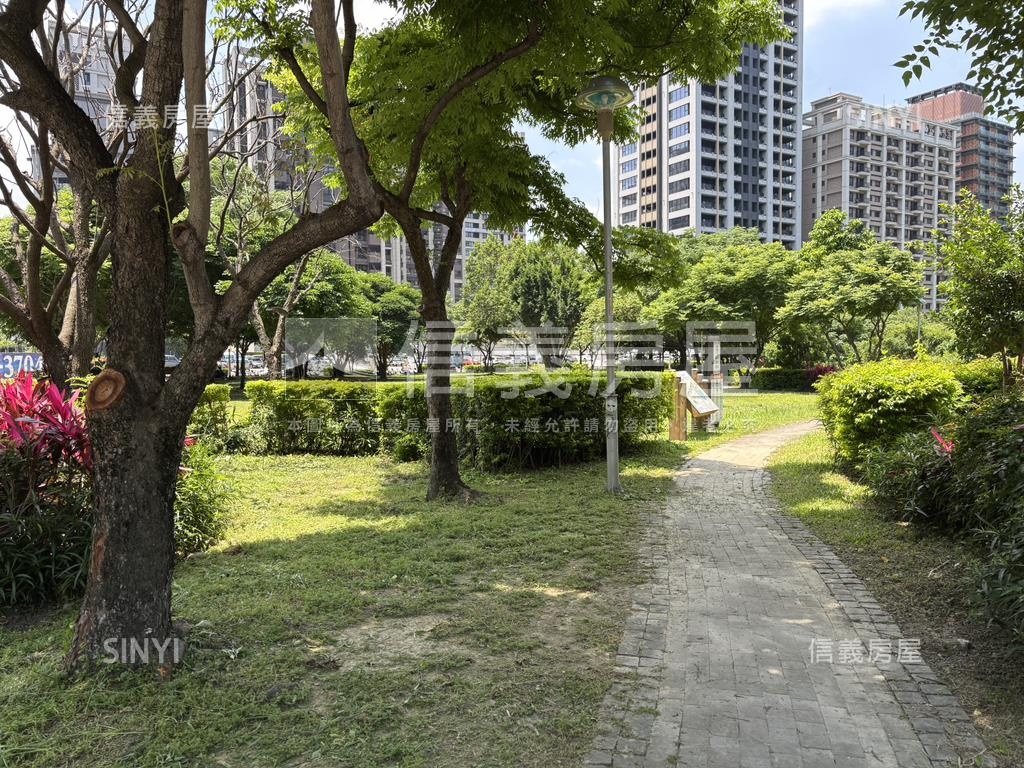 容邑ＰＡＲＫ稀有面校園房屋室內格局與周邊環境