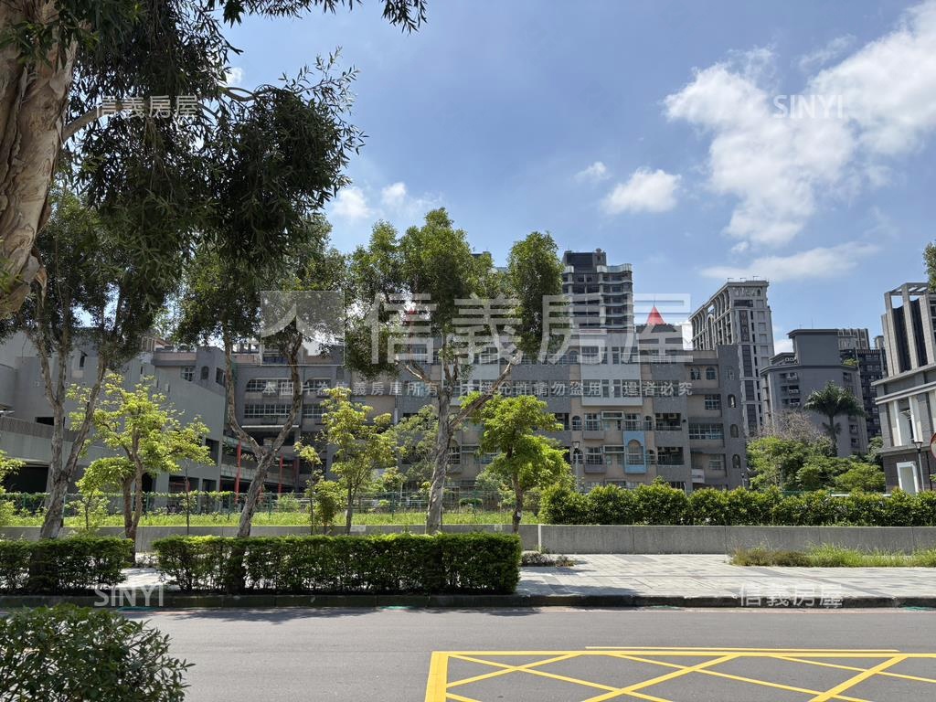 容邑ＰＡＲＫ稀有面校園房屋室內格局與周邊環境