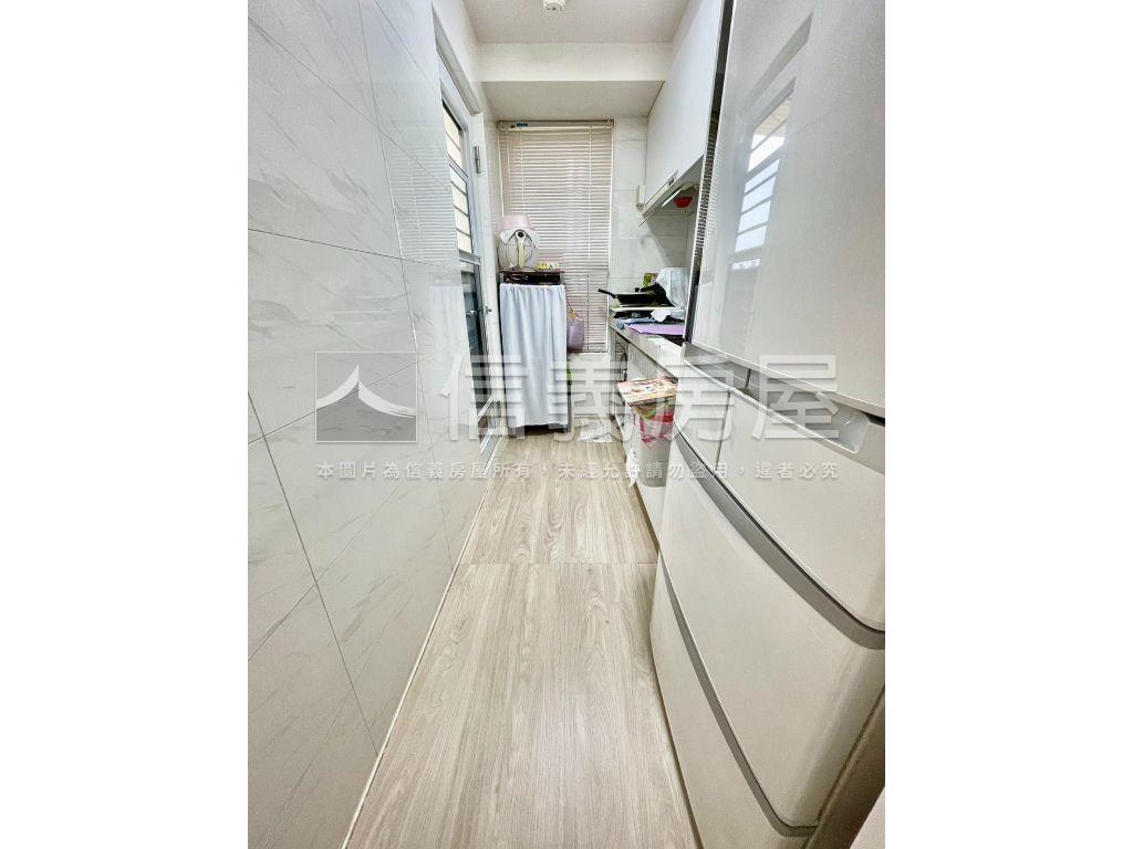 威尼斯★明亮電梯三房平車房屋室內格局與周邊環境