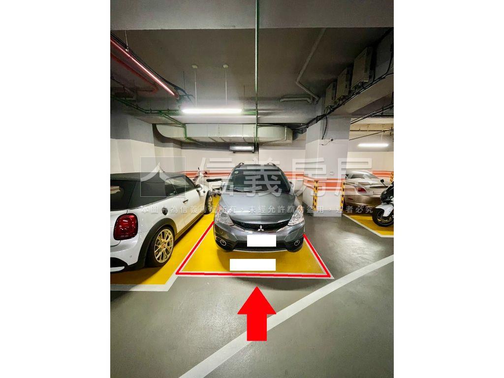 威尼斯★明亮電梯三房平車房屋室內格局與周邊環境