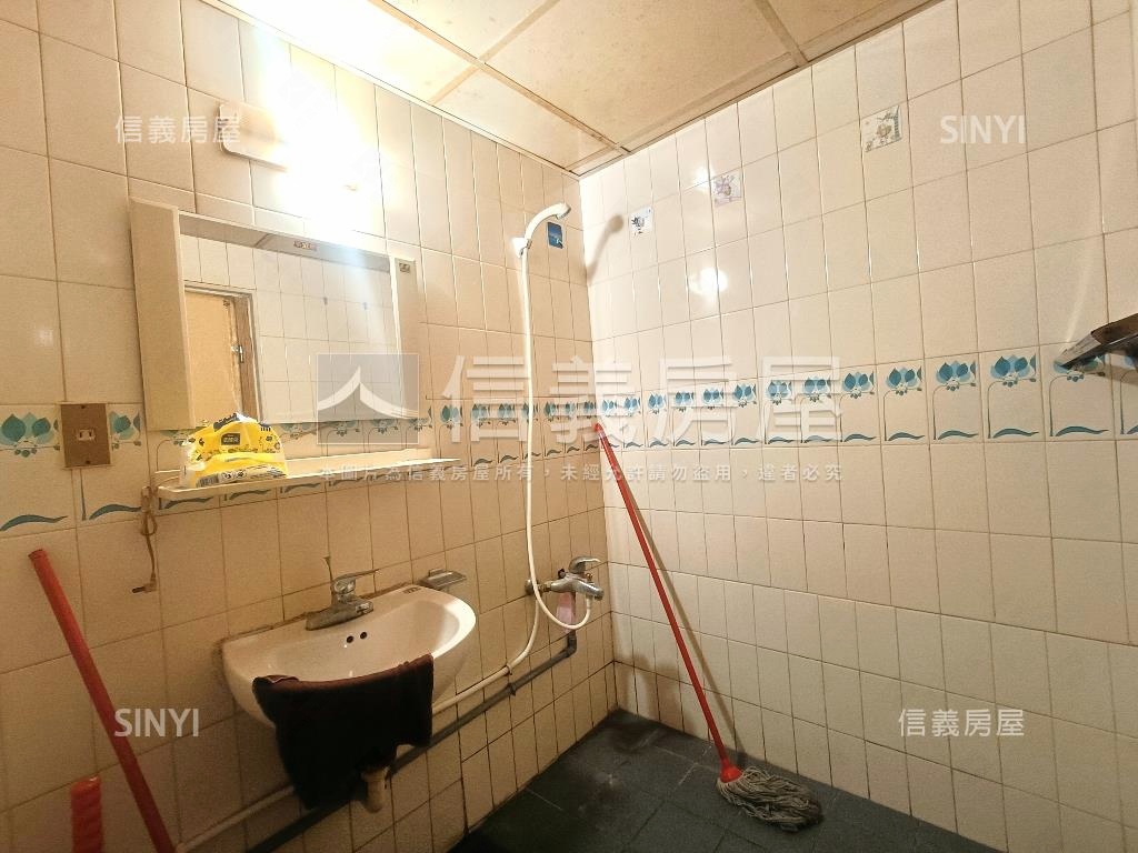三多文橫優質電梯大樓房屋室內格局與周邊環境